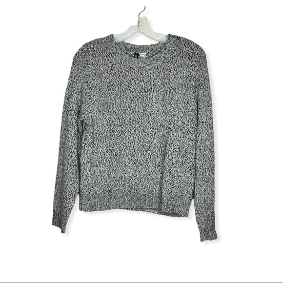 Divided H&M Sweater - Picture 1 of 7